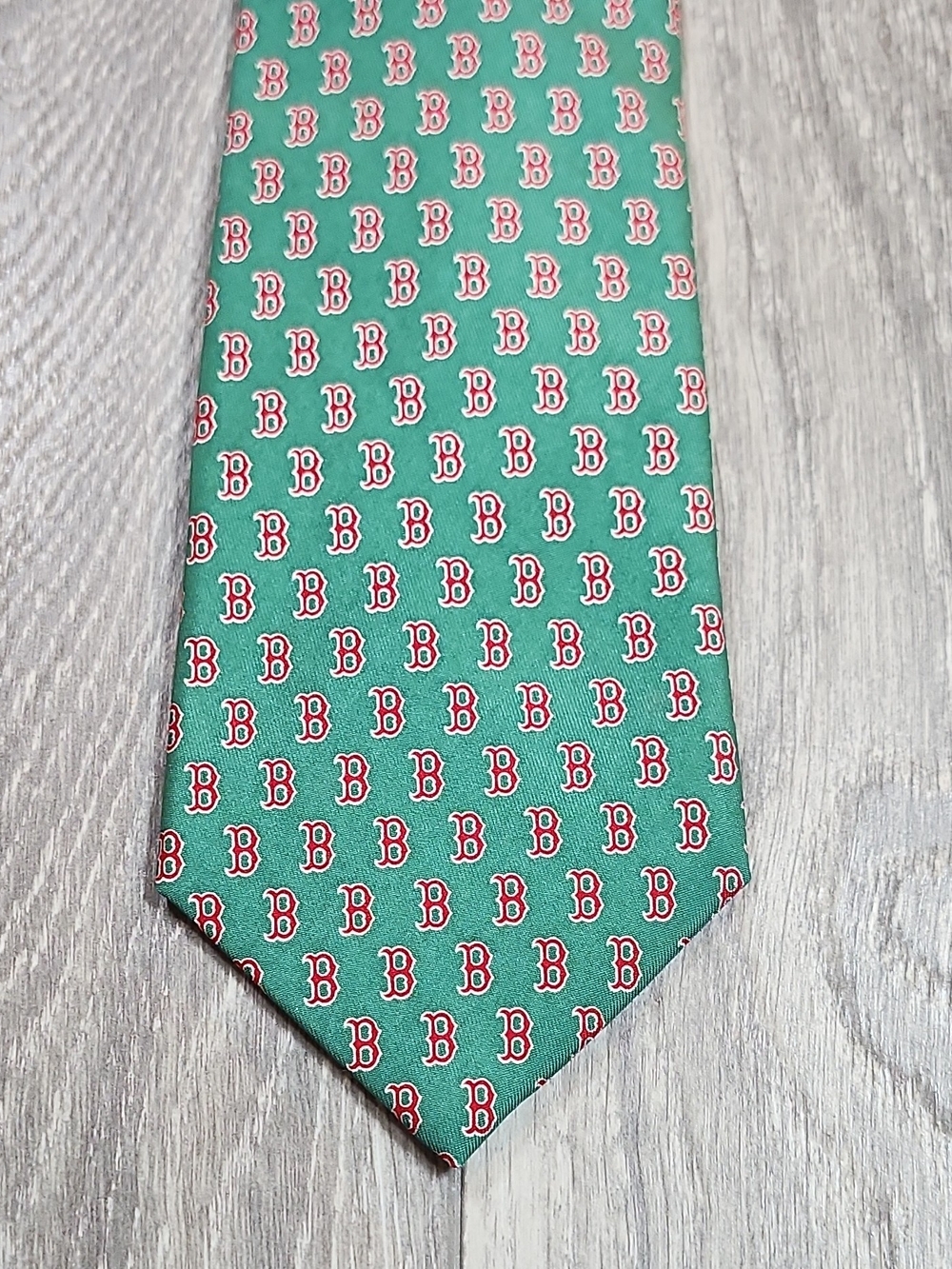 Vineyard Vines Silk Boston Red Sox Tie